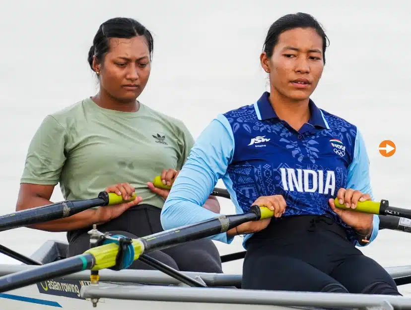 Indian Women Rowing