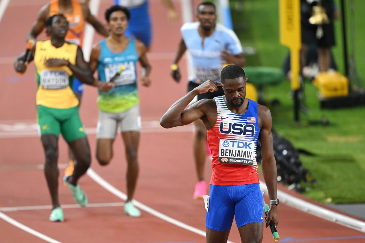 India 4x400 relay