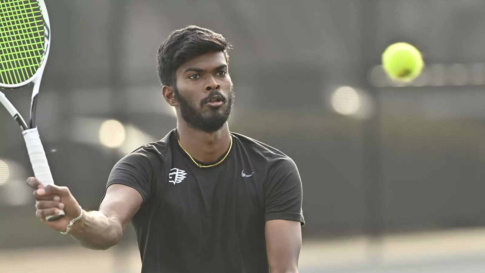 Dhakshineswar Suresh